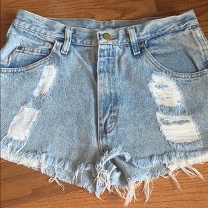 Urban Outfitter Wrangler Cut Off Shorts